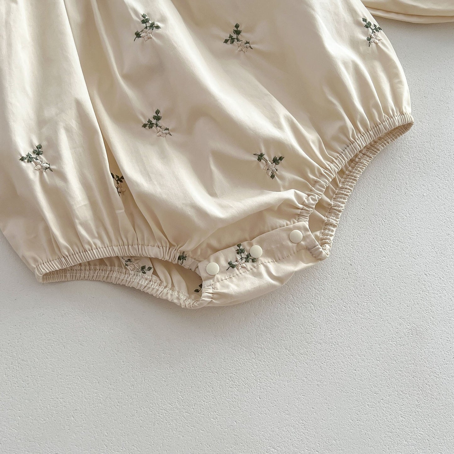 Embroidery Baby Girls Bodysuit