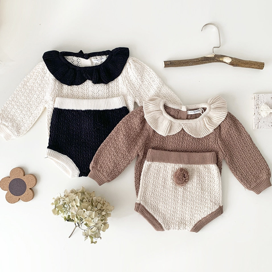 Hollow Out Sweaters And Bloomers 2 Pcs Girls Suit