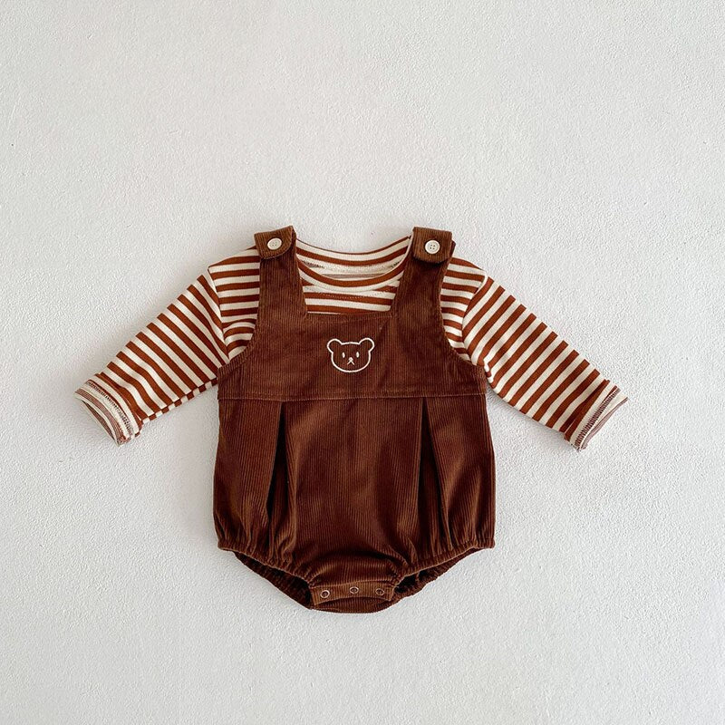 Two-Piece Baby Outfit With Bear Design